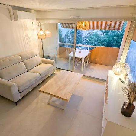 Cocon Santa Lucia - Raphael アパート *